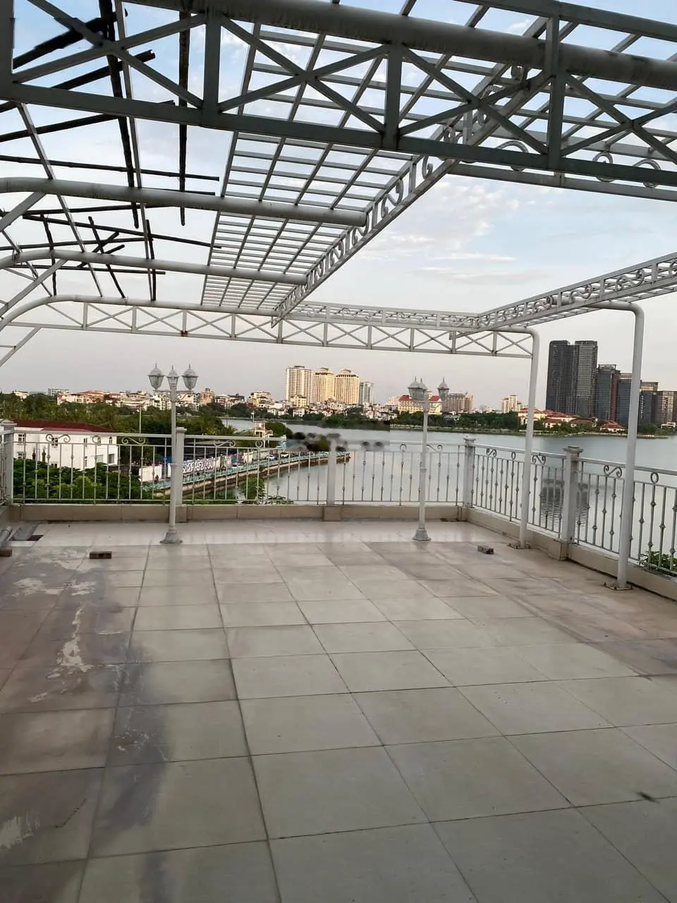 Siêu Đẹp Bán Nhà Mặt Phố Nhật CHiêu, Tây Hồ 110m x 7 Tầng - Thang Máy - Lô GÓc - View Hồ.
