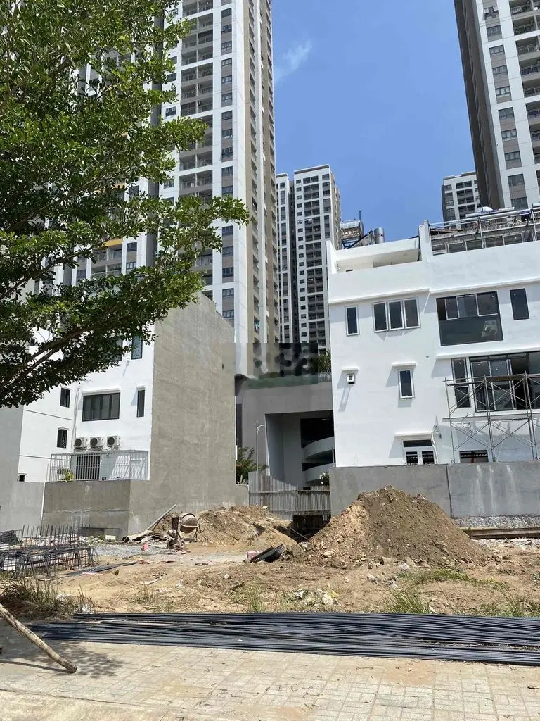 Đất nên Q7 Riverside Đào Trí - 7.2 tỷ thương lượng
