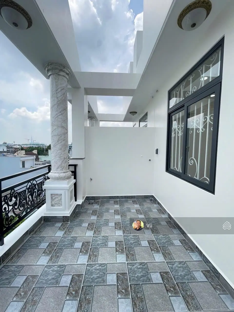 Bán nhà phố 4 tầng thang máy Quốc Lộ 13, Hiệp Bình Phước, Thủ Đức Gần Vạn Phúc City