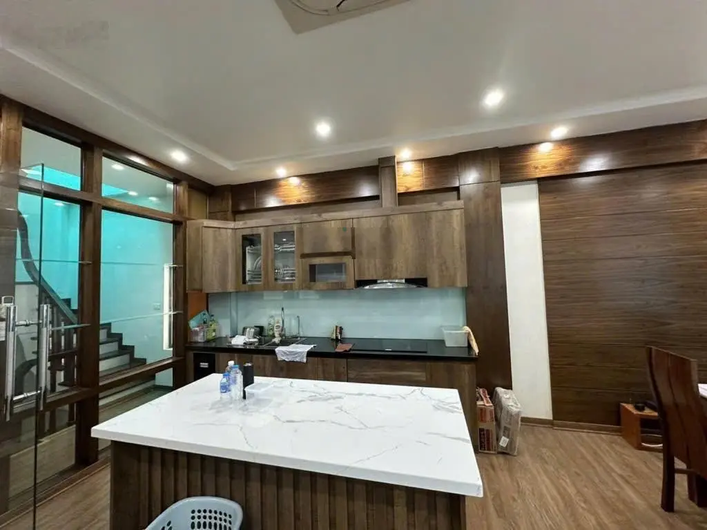 Bán nhà mặt phố Thái Hà 65m x 7 tầng MT 6m thang máy vỉa hè kinh doanh hs 100tr/tháng, giá 50 tỷ