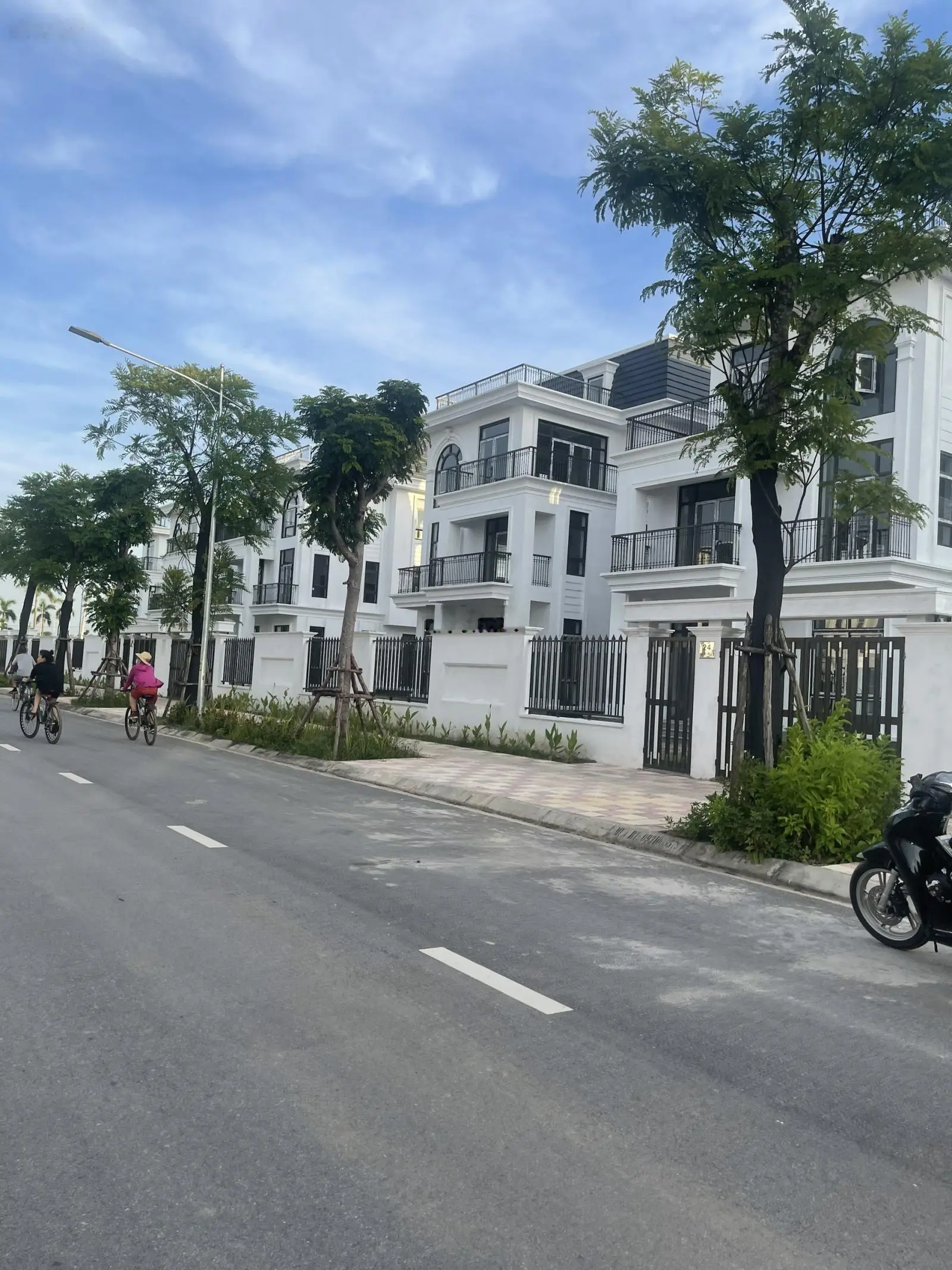 Bán biệt thự lô góc dự án hud đường 16,5 gần sân bóng, khu công cộng