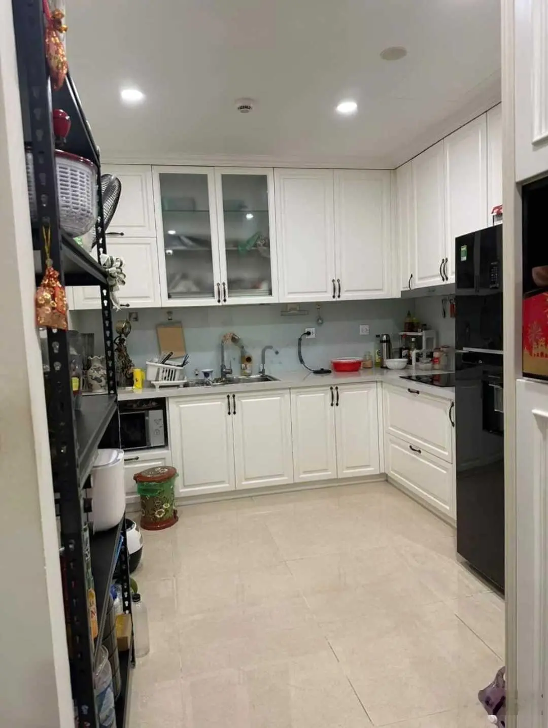 Cần bán căn hộ Golden Park DT 95m2 (3n-2w)giá 7,5 tỷ - sẵn sổ, nội thất cơ bản, LH 0948 886 ***