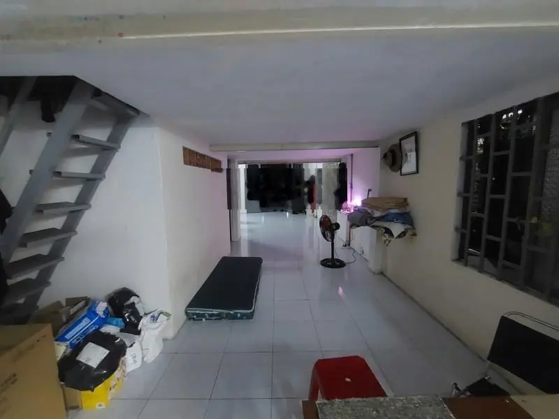 Bán nhà 100m2 An Bình, lô góc 2 mặt hẻm, đường xe hơi vi vu, gần KCN Sóng Thần