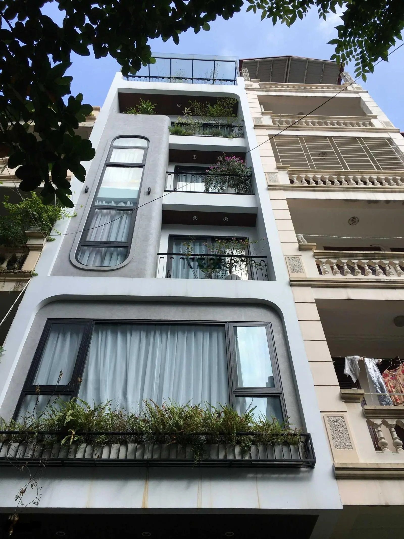 Bán nhà phố Vạn Phúc - Ba Đình - 60m2 - 6 tầng - mặt tiền 6m - ô tô - 21.5 tỷ 0394 743 ***