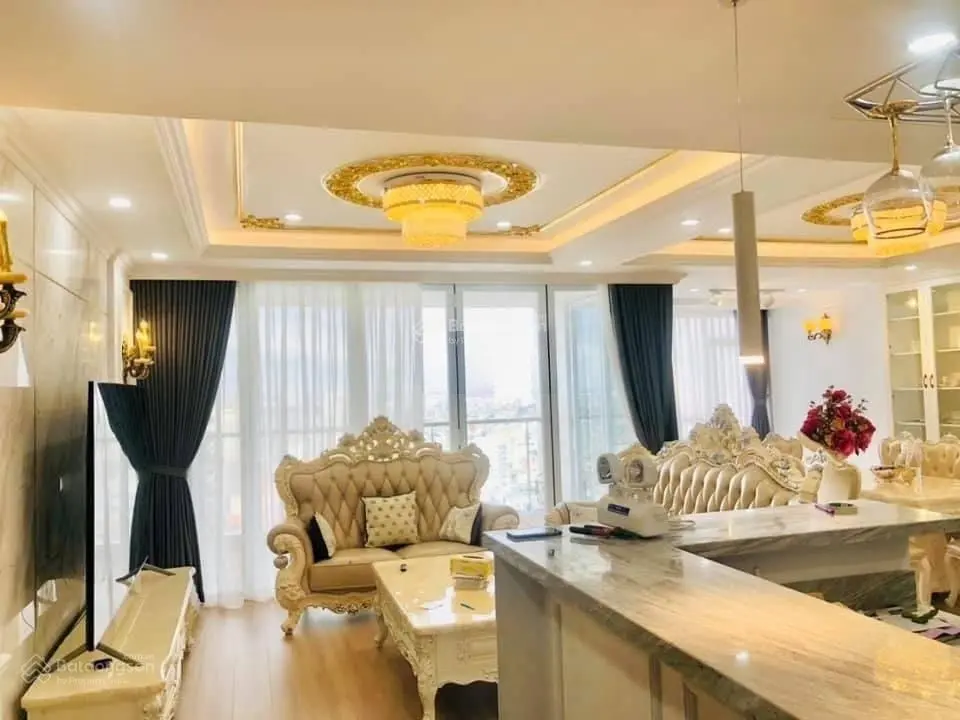 Chính chủ cần bán căn hộ Saigon Aiport, Q. Tân Bình, 125m2, 3PN, giá 7.2 tỷ thương lượng, sổ hồng