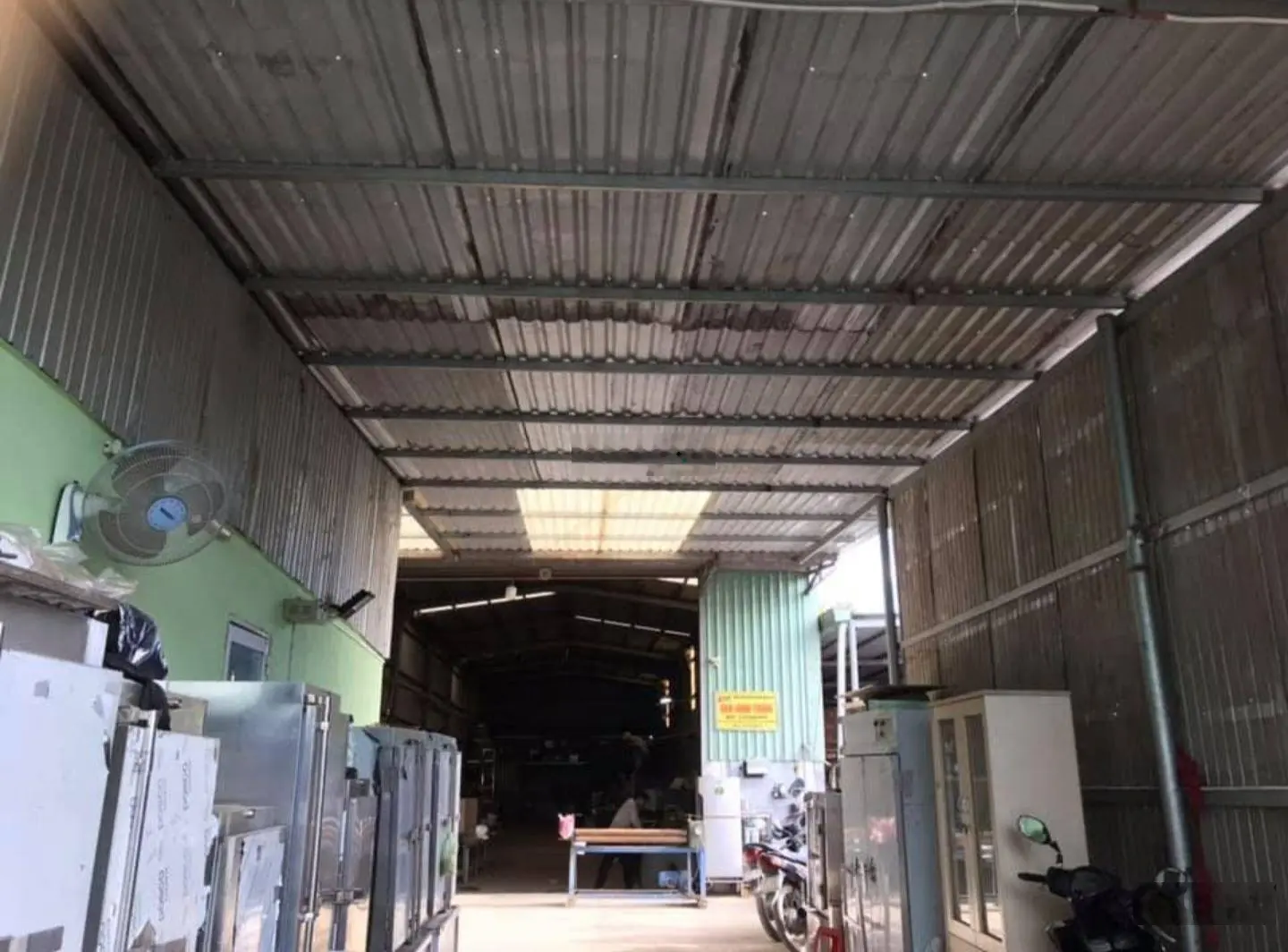 Bán Đất Tặng Nhà Xưởng Mặt Tiền Kinh Doanh An Phú Đông 25.DT. 7.7M x 72M. Thổ cư . 417M2. GIÁ TỐT