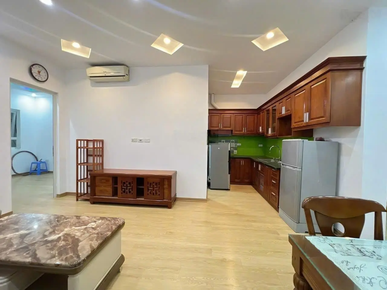 Bán gấp căn 62.5m2 - 2 ngủ & 2 VS VP6 Linh Đàm Hoàng Mai. Lh 0966 455 *** em Thuỷ