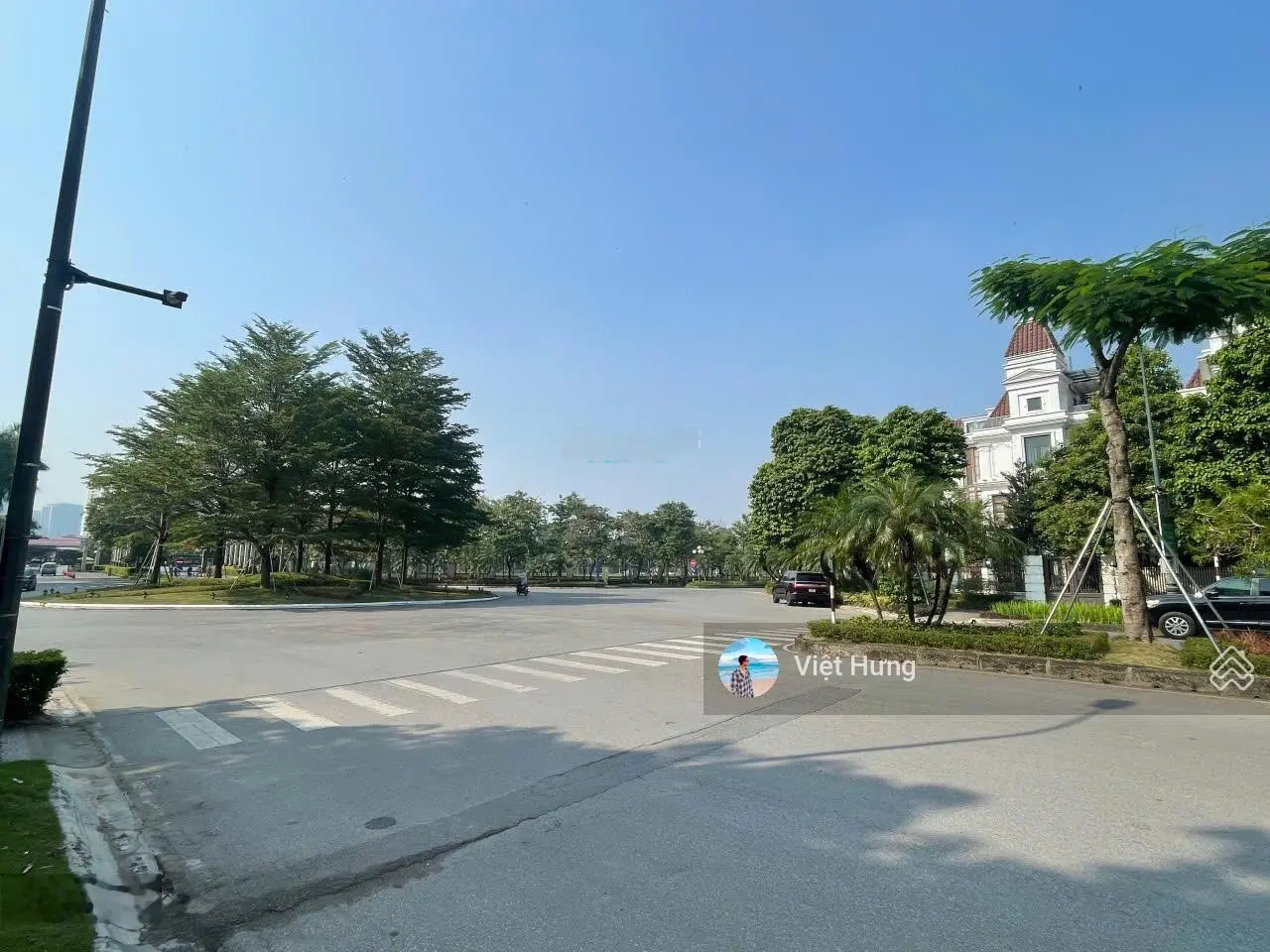 Bán BT đơn lập 638.3m2 độc nhất Ciputra Tây Hồ. Lô góc mặt đường đôi. SĐCC. Giá tốt: 0859194555