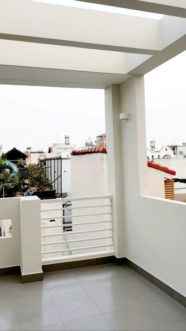 Nhà HXH Nguyễn Thượng Hiền Phường 5 Bình Thạnh, 43m2 giá 3ty7 sổ sẵn