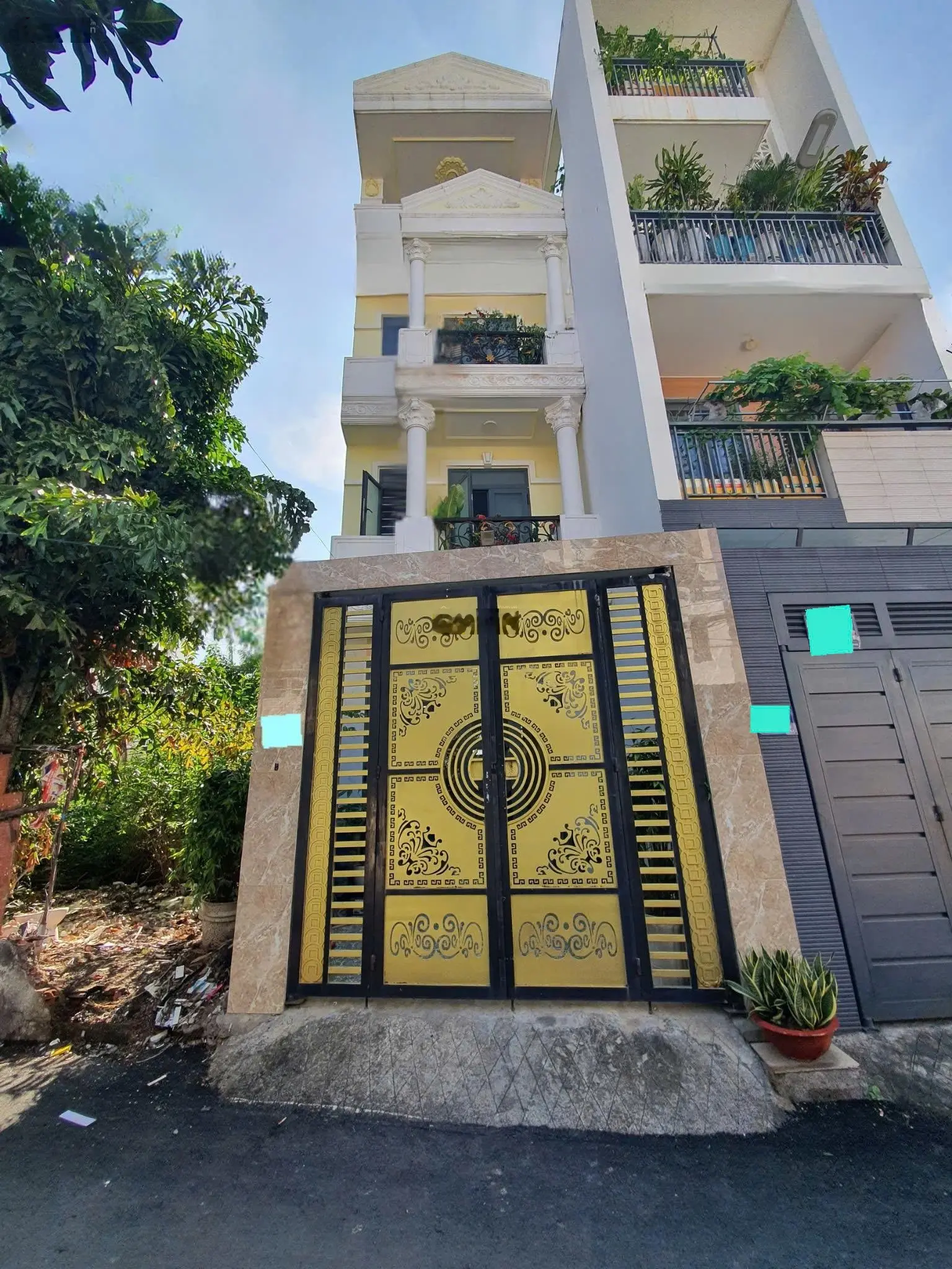 Nhà 4 tầng, Bình Trưng Đông, Quận 2, đường số, thông suốt, ô tô tận cửa, 200m ra Nguyễn Duy Trinh