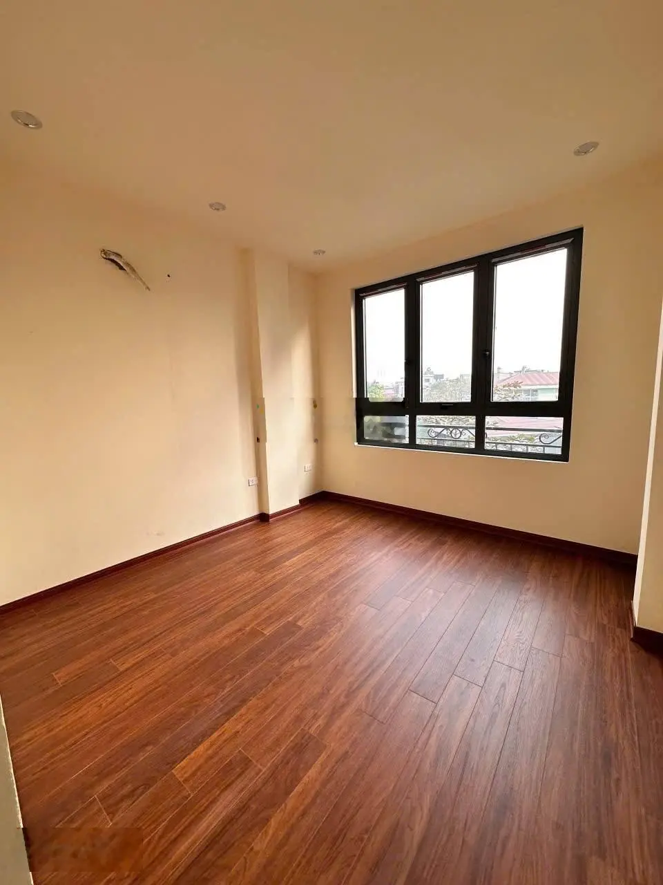 Nhà phố Thái Hà, 6 tầng, mới xây, ngõ thông, tiện ích đầy đủ chỉ 13 tỷ có thương lượng