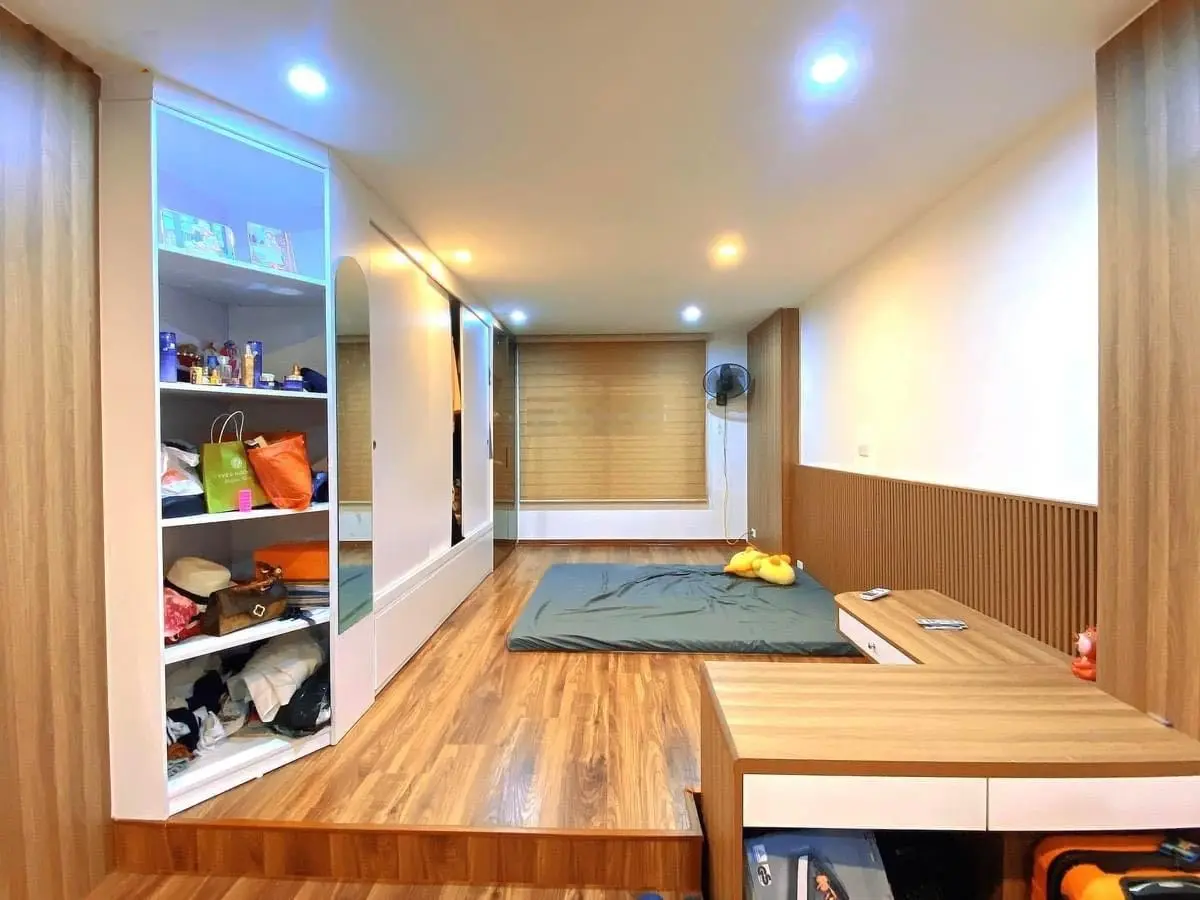 Bán nhà phố Trường Chinh - Thanh Xuân ô tô đỗ cửa 40m2/6T 4.4m MT giá 9.9 tỷ có TL