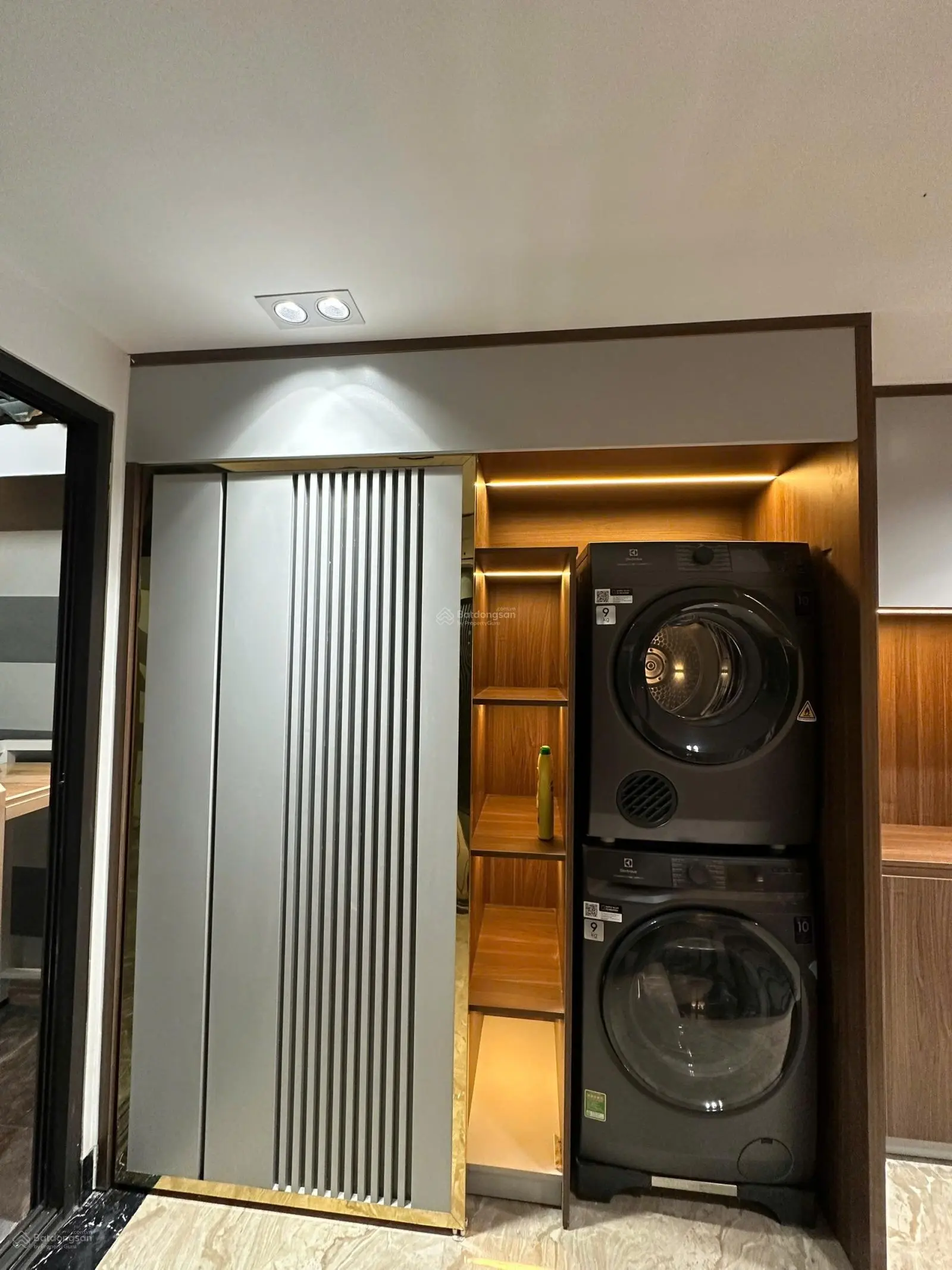 Cọ Xanh 8 - Vinhomes Ocean Park 2, 10.2 tỷ, 52m2 có thang máy full đồ
