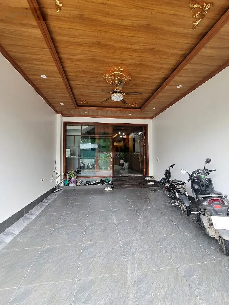 Bán nhà siêu đẹp Nam Sơn ,Lại Đà 86m2. Mt 5m . 5tầng .Hàng xóm Vinhome cổ loa .