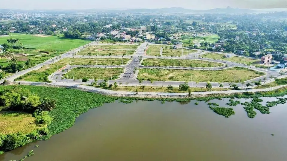 KDC An Lộc Phát - Nghĩa Hà. Bán lô đất 2 mặt tiền đường chính kinh doanh buôn bán sầm uất giá sốc
