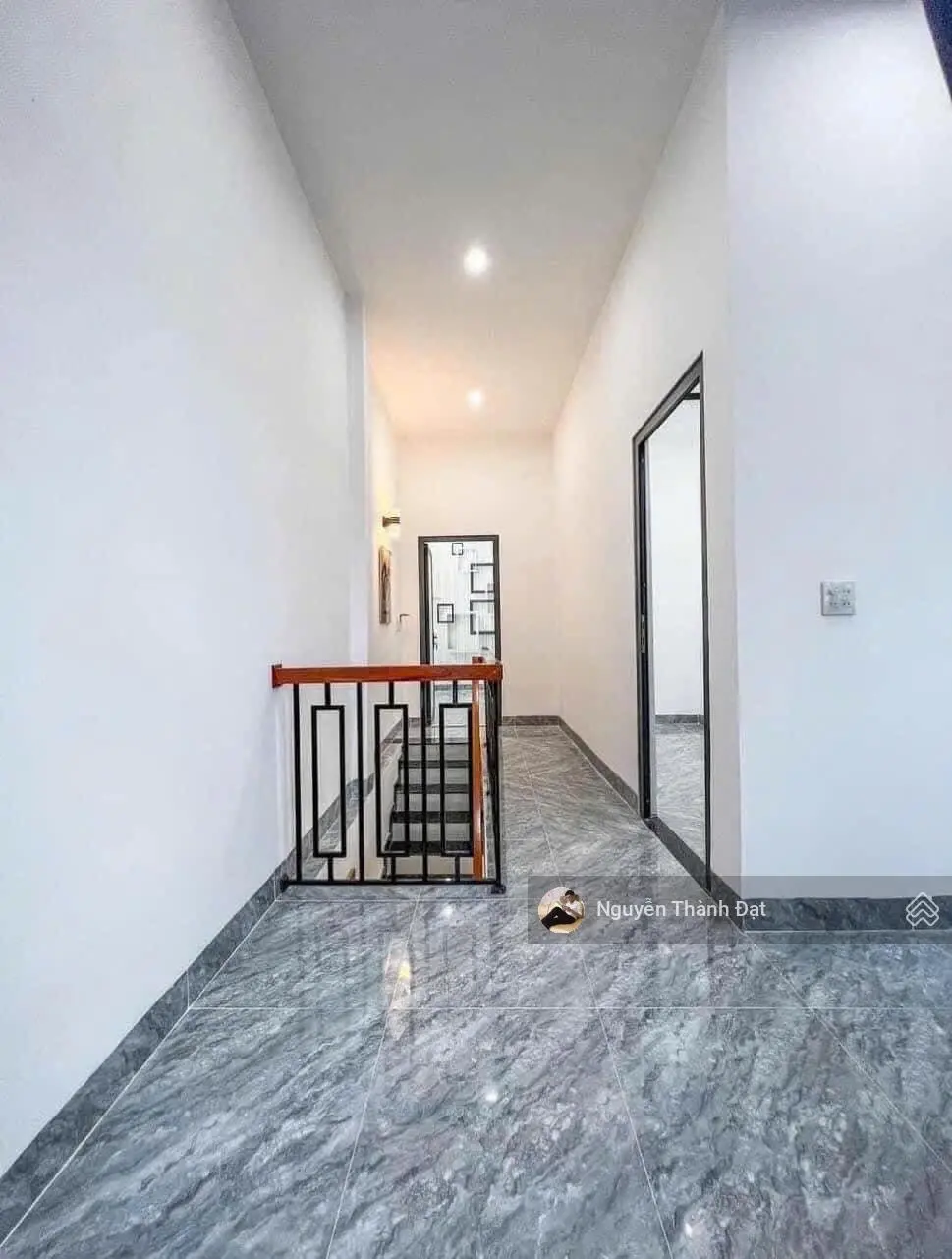 Bán gấp nhà đẹp 70m2 giá 3,55 tỷ gần trường THPT Dương Văn Thì , Tăng Nhơn Phú A , Hồ Chí Minh SHR