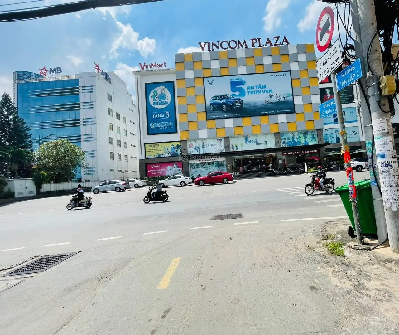 Bán nhà mặt tiền Tân Lập 2 cách mặt tiền đường Lê Văn Việt 40m, ngay Vincom q9 dt 78m2 giá 8,5 tỷ