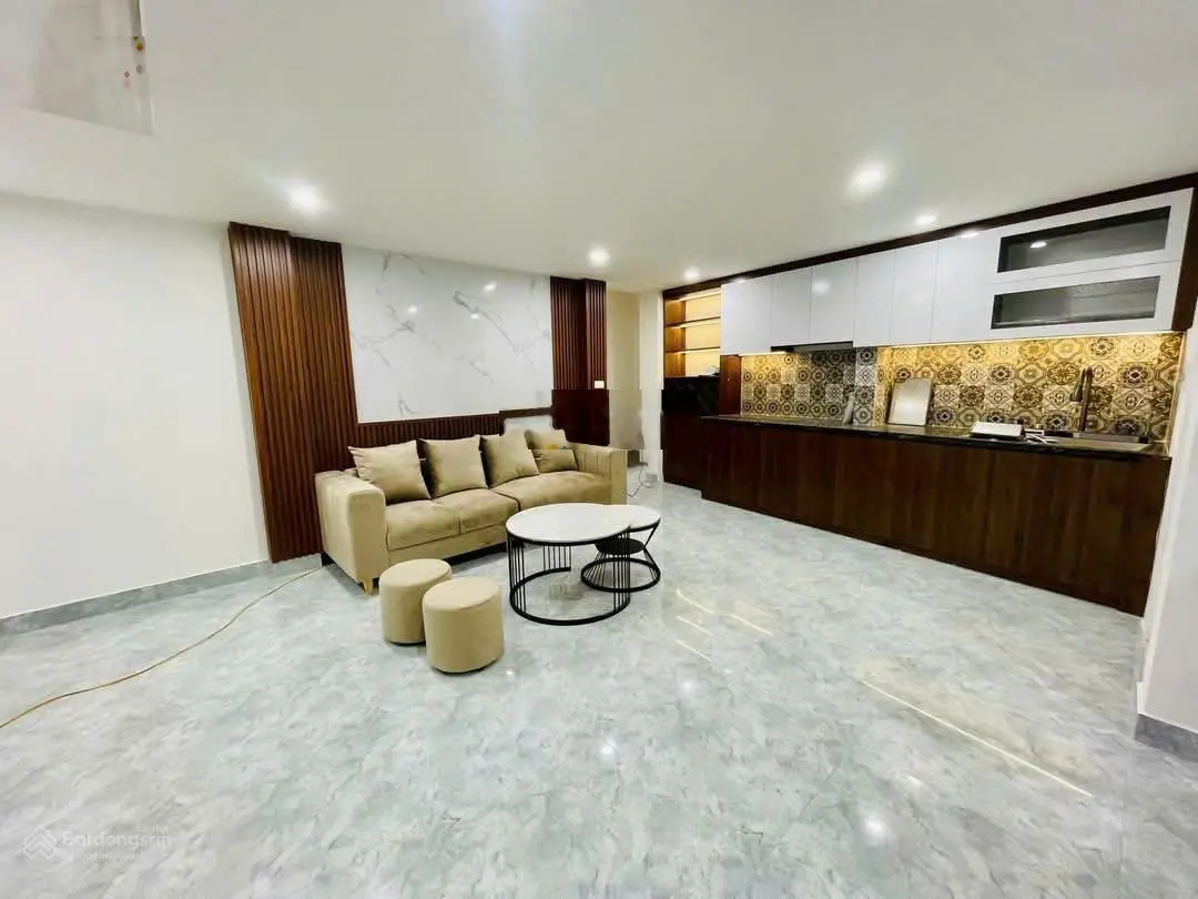 Cần bán nhà đẹp ở luôn, chính chủ, Đống Đa
