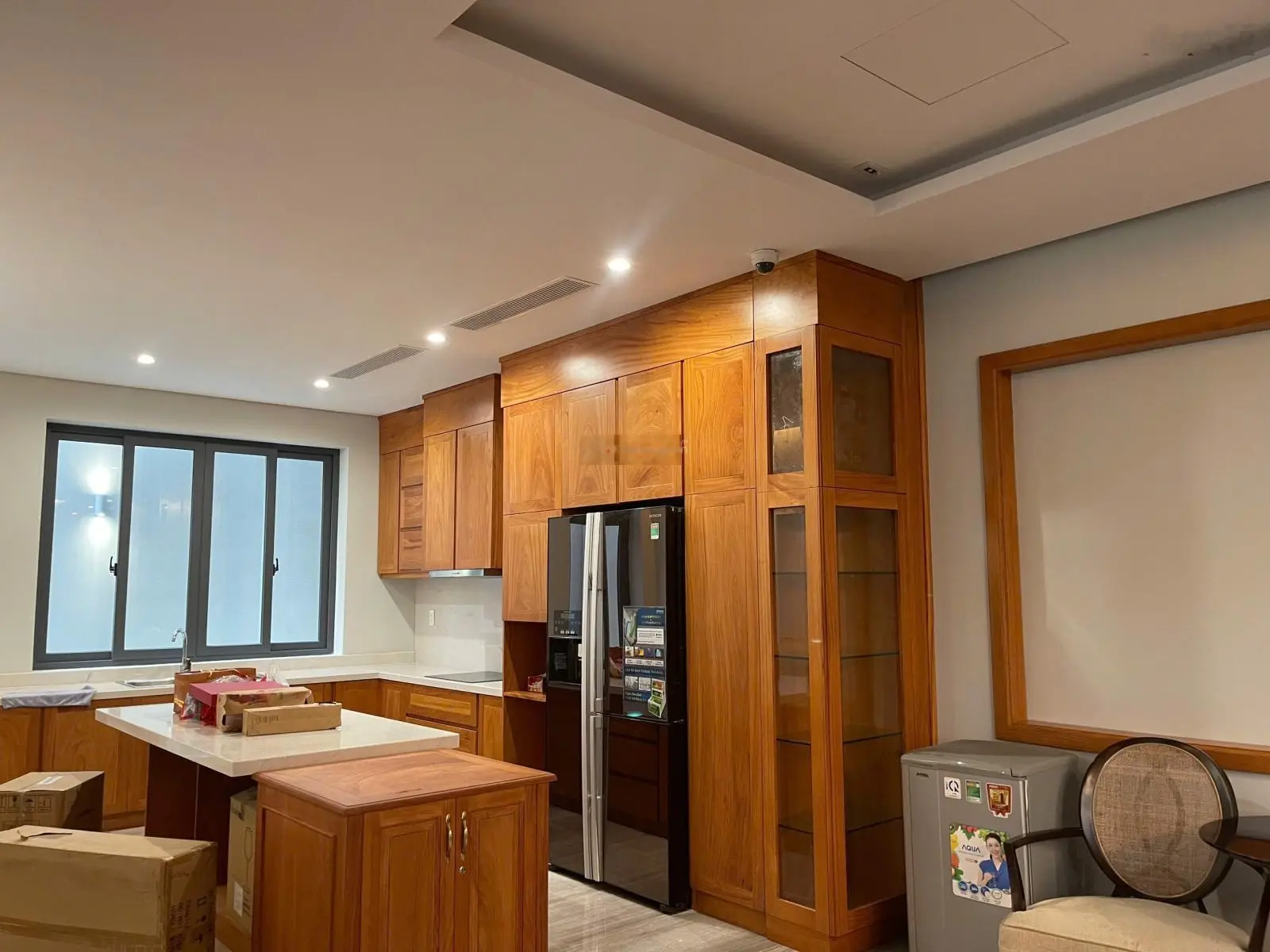 Bán Nhà Biệt Thự Mặt Tiền Hoa Đào P,2 Q. Phú Nhuận DT: 8 x 18m 4 Tầng Giá 63 tỷ Giảm về 58,5 tỷ