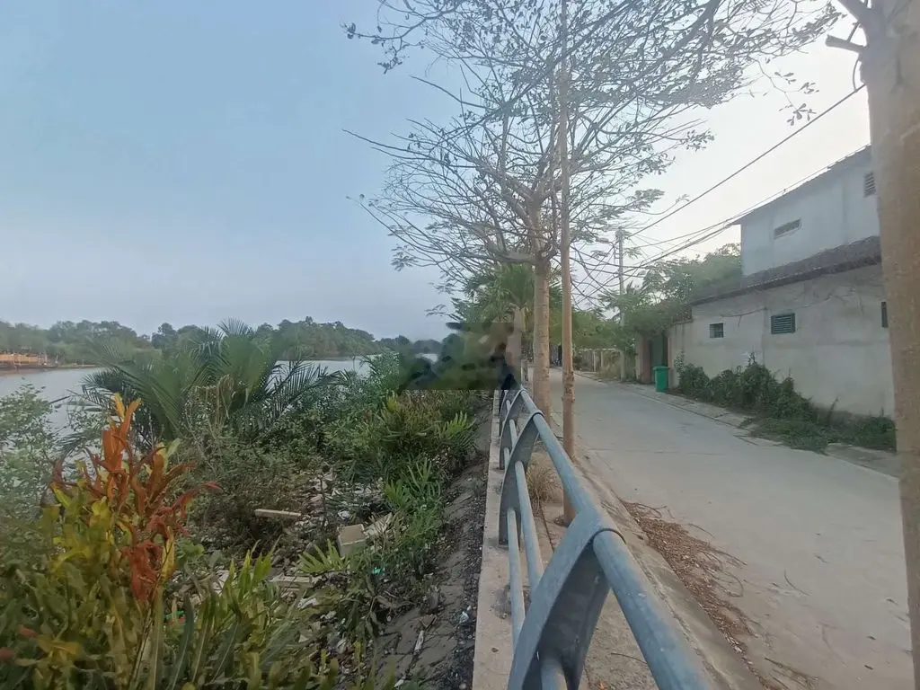 Đất full thổ cư view sông 2 mặt tiền đường xe tải kdc hiện hữu