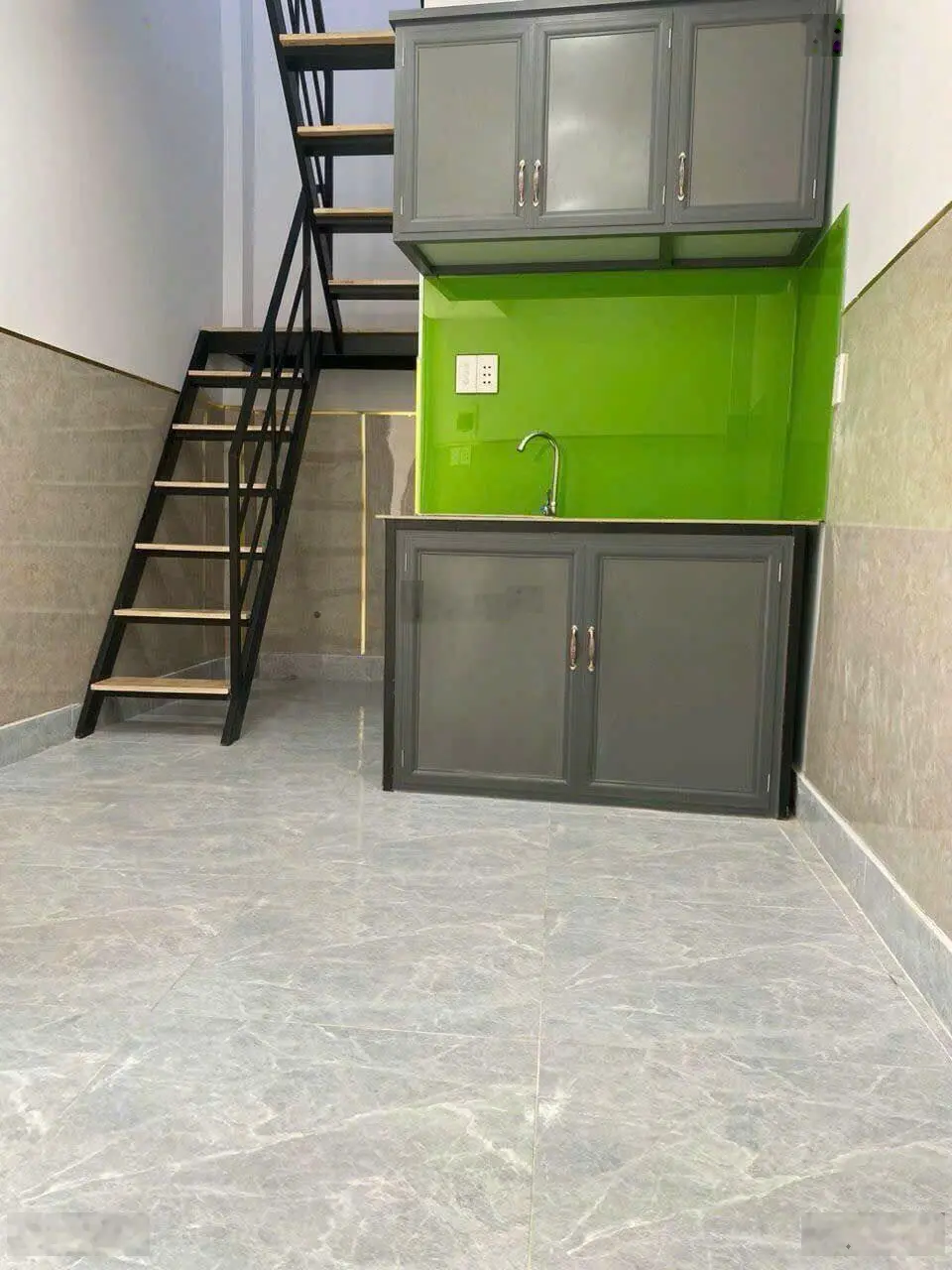 Bán Nhà Mới 15m2, Kinh Dương Vương, An Lạc, Bình Tân, SHR, Chỉ 1,55 tỷ Thương Lượng.
