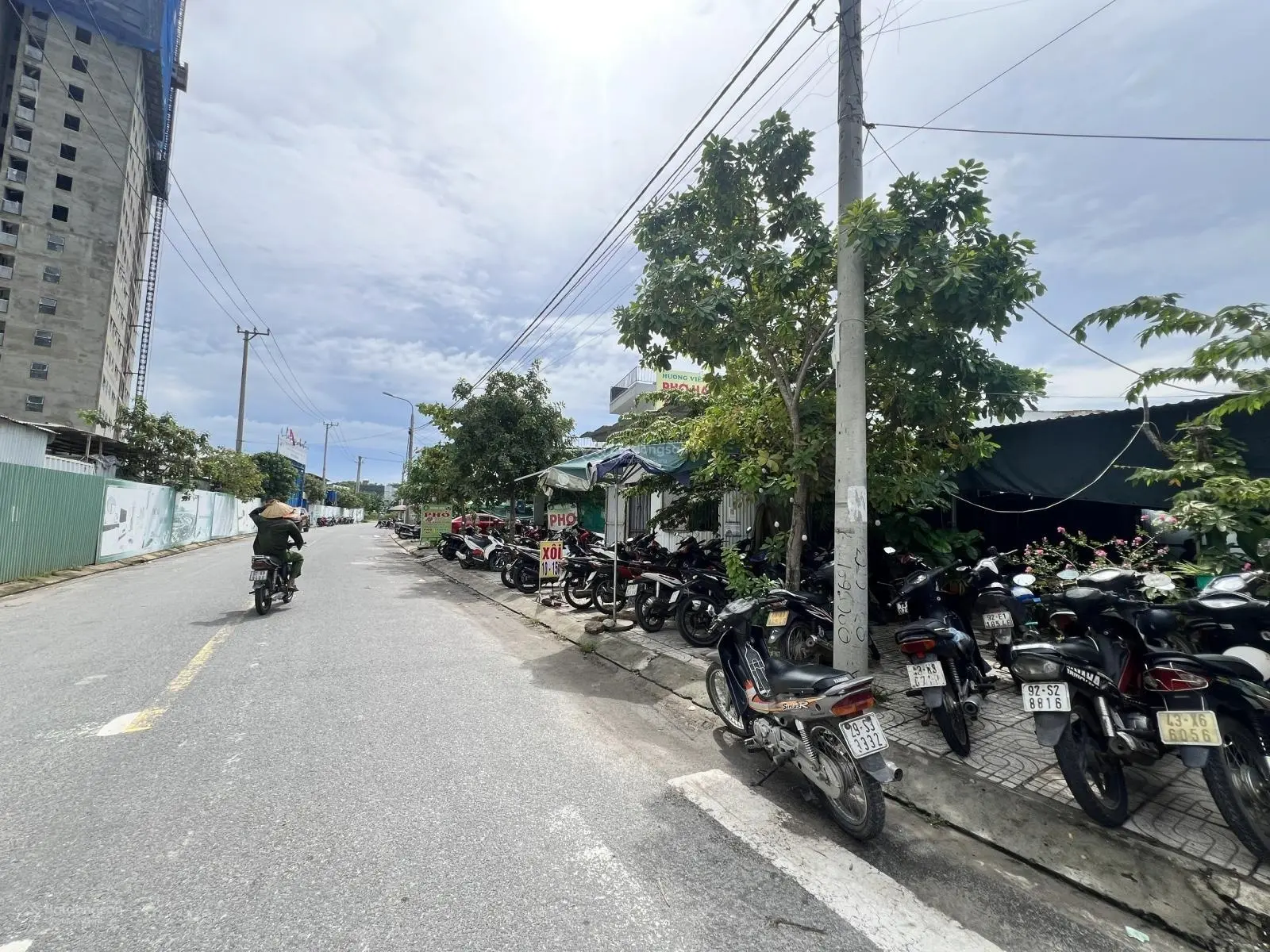 Siêu hot: Lô đất trực diện 10 tòa chung cư Ori Garden thuận tiện đầu tư, kinh doanh mọi mặt hàng