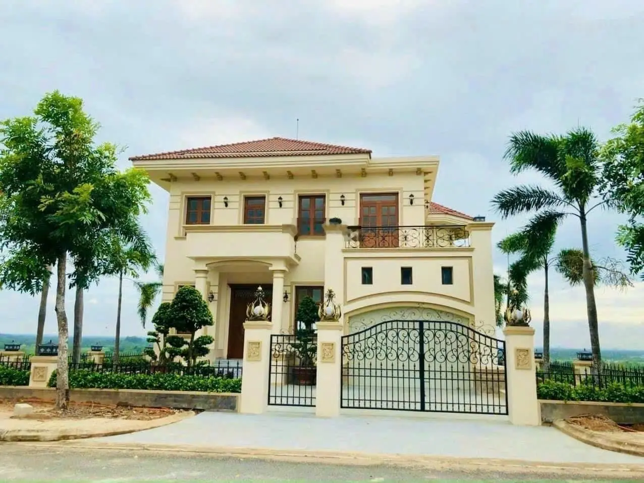 Bán lỗ 1 tỷ đất nền sổ đỏ Biên Hòa New City sân golf Long Thành giá chỉ 1,53tỷ/100m2 LH: 0908 207 ***