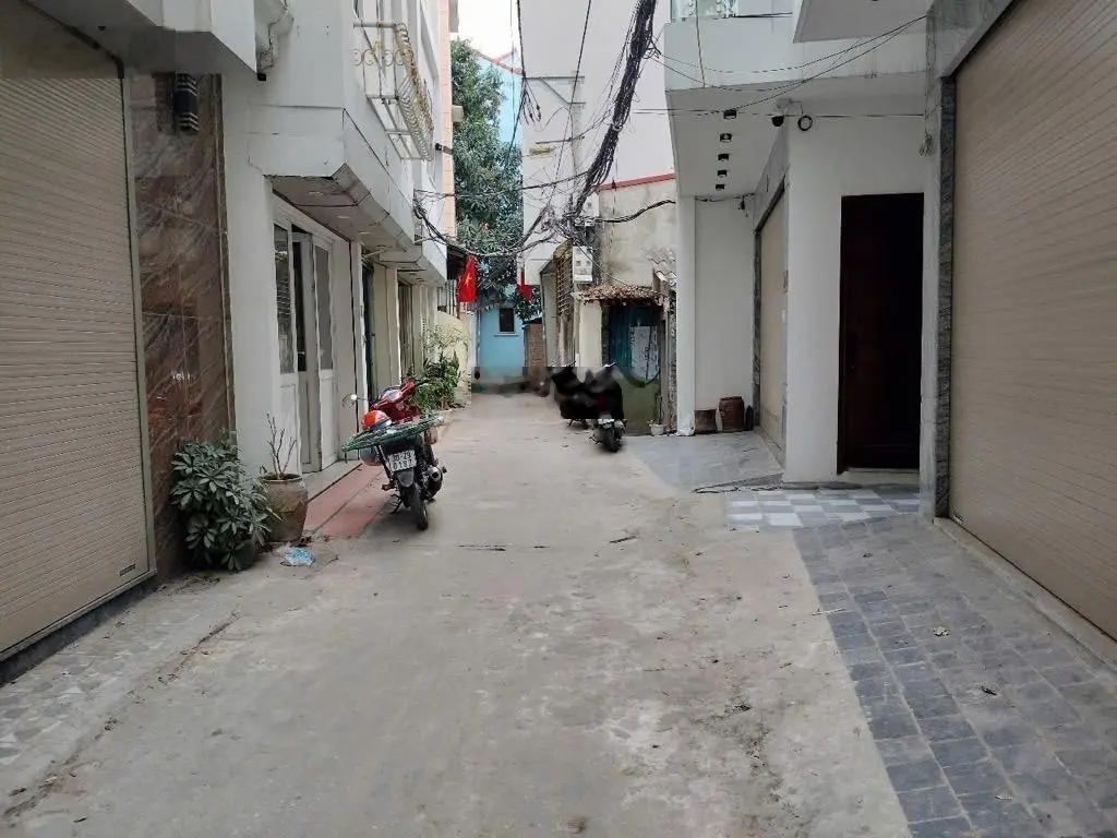 Bán nhà Bồ Đề, LB, 5 tầng 35m2 lô góc ô tô đỗ cửa, 30m ra mặt phố Hồng Tiến, nhỉnh 6 tỷ