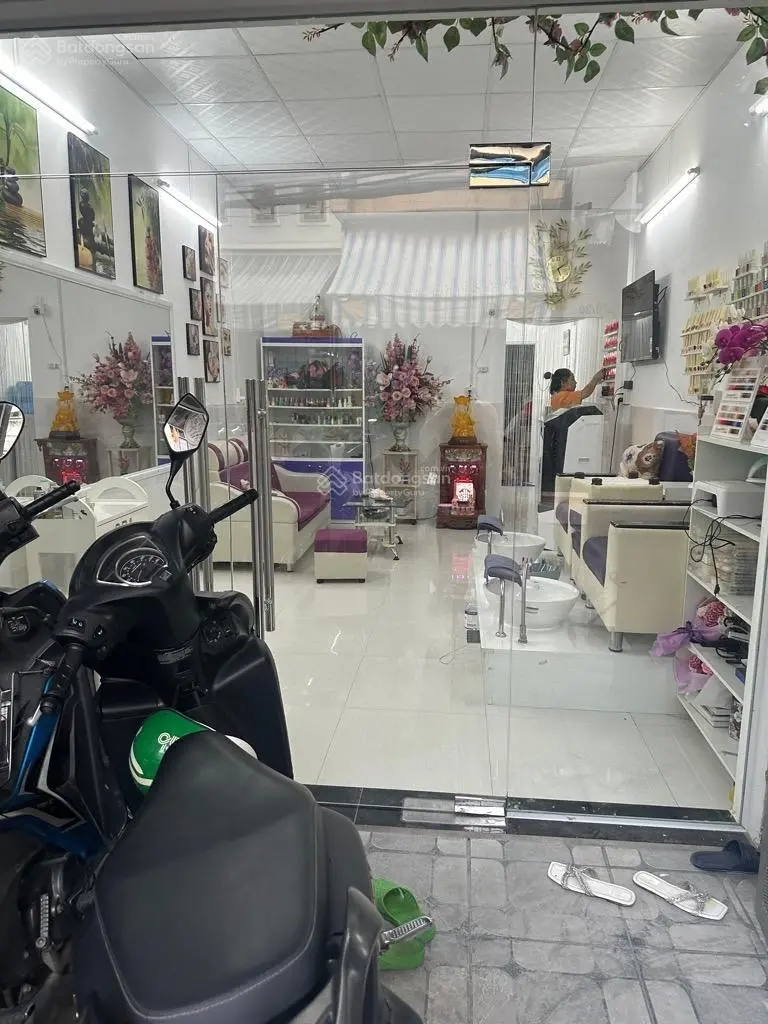 Bán nhà hẻm 8m xe hơi, 66m2, đường Vườn Lài, Quận Tân Phú