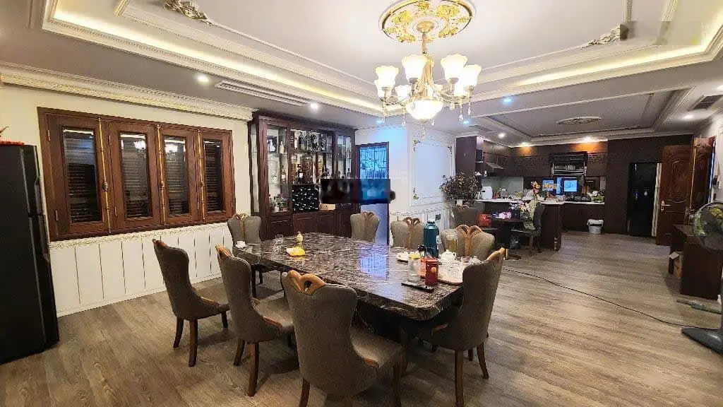 Bán biệt thự siêu vip Sơn Trà - 300m2 x 5 tầng - Full công năng - Thang máy - Nghỉ dưỡng siêu tốt