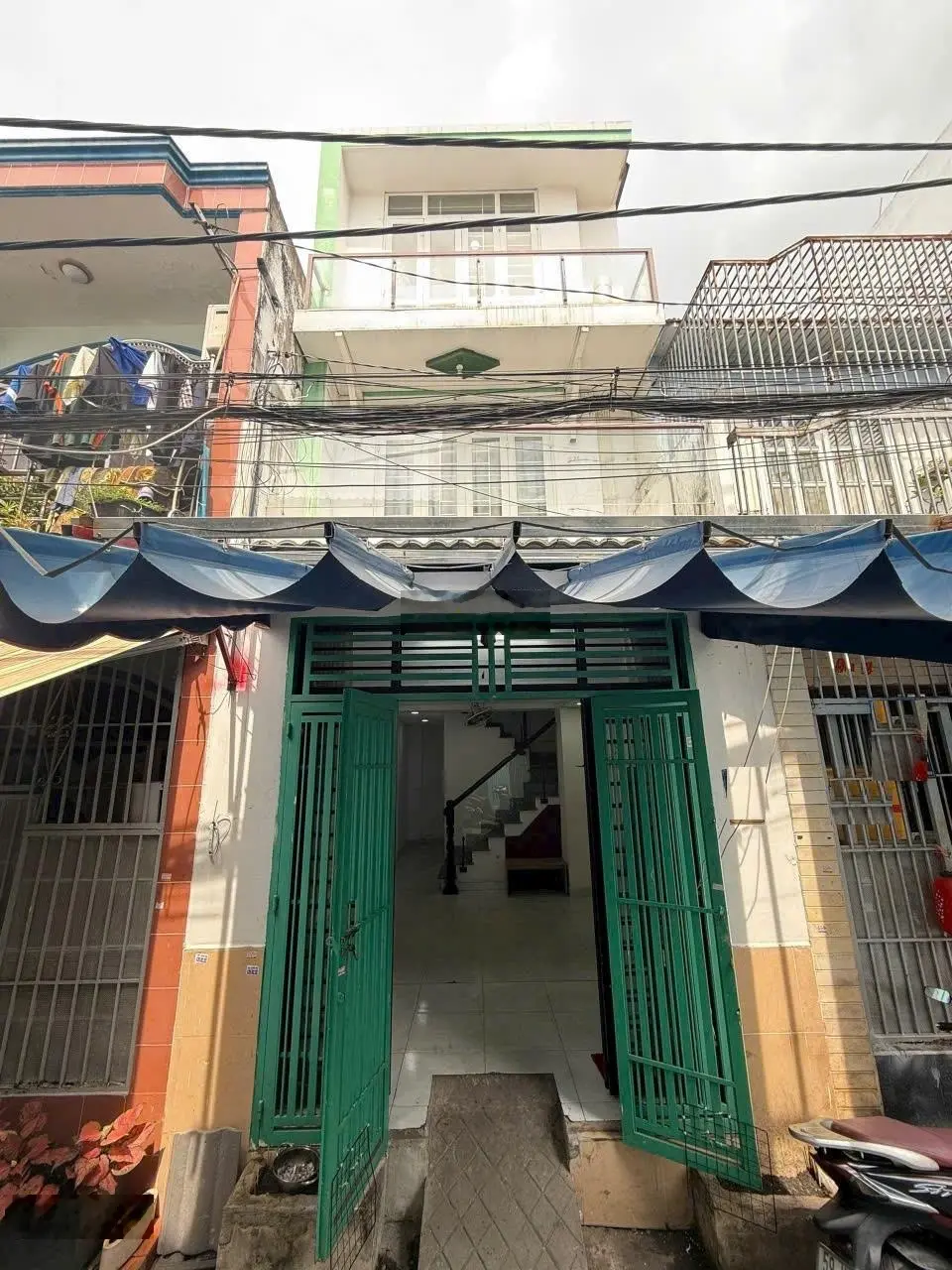 Nhà 1/ đường trần thánh tông, 2,5 tầng, hẻm xe hơi, gần chợ phạm văn bạch