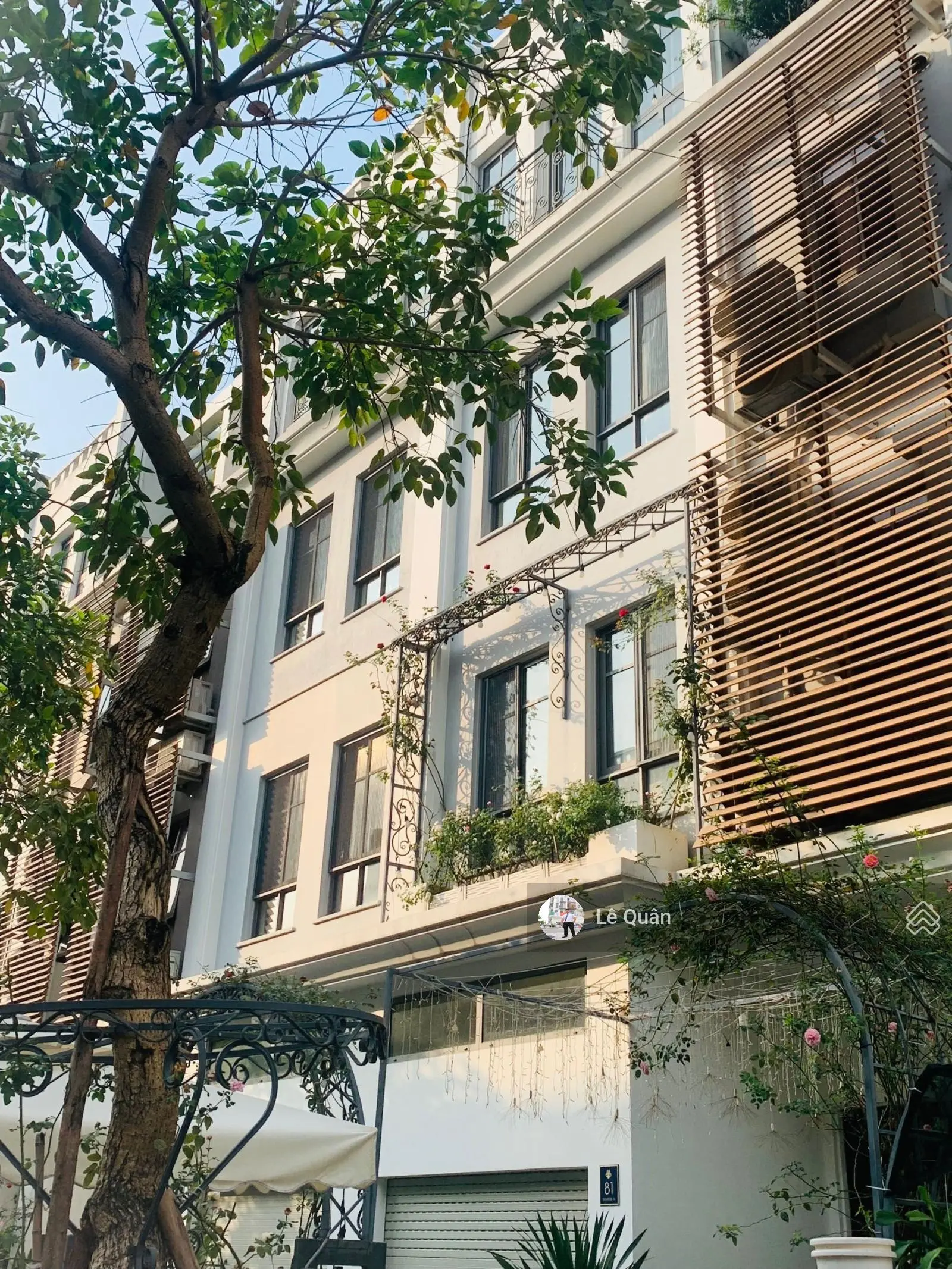 Bán gấp hàng hiếm LK 99m2 The Manor Central Park full nội thất cao cấp. Lh: 0986.78.65.68