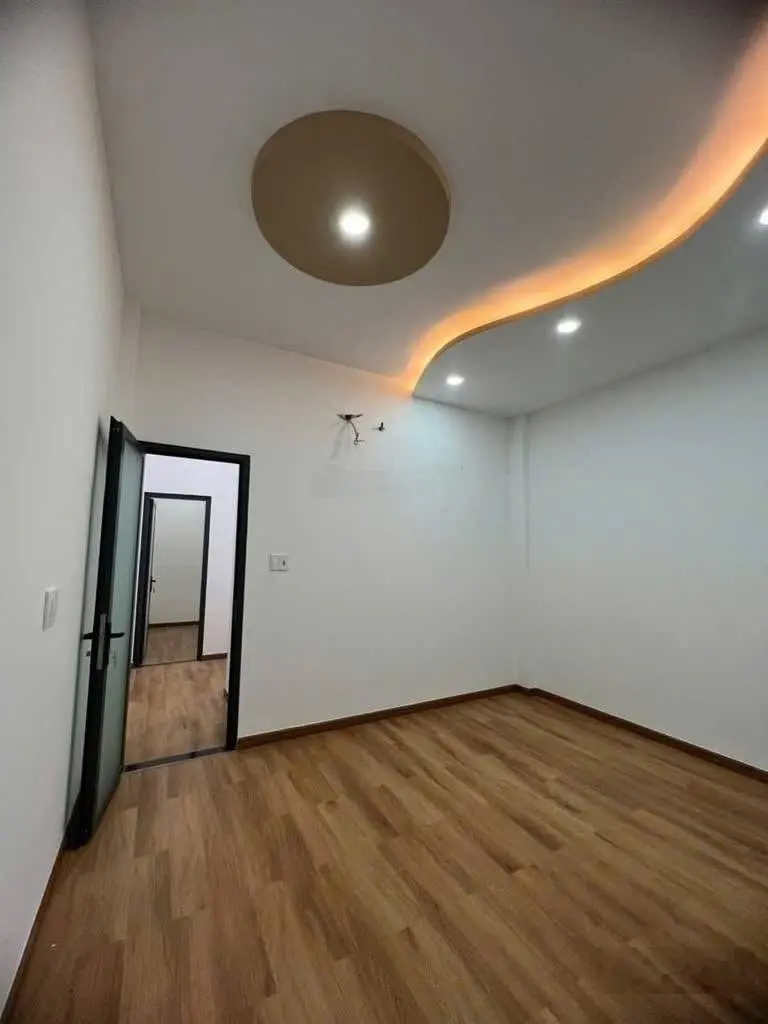 Nhà đẹp tiện kinh doanh ngay ĐH Công Thương, Giá chỉ 2.85 TỶ, Tăng Nhơn Phú, Phước Long B, Quận 9