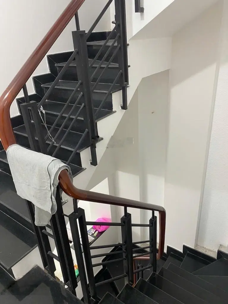 Mặt tiền liền kề Lê Văn Quới - 4 x 16m - 3 tầng - 3 PN - đường xe tải - sổ riêng - hoàn công đủ