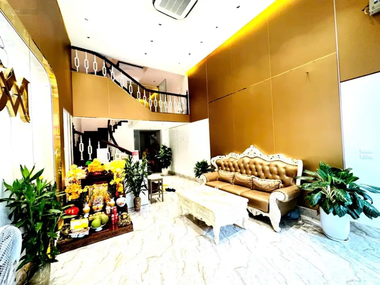 Bán nhà Bế Văn Đàn kinh doanh tấp nập - mặt tiền 5m - đoạn gần Quang Trung - giá 24,3 tỷ