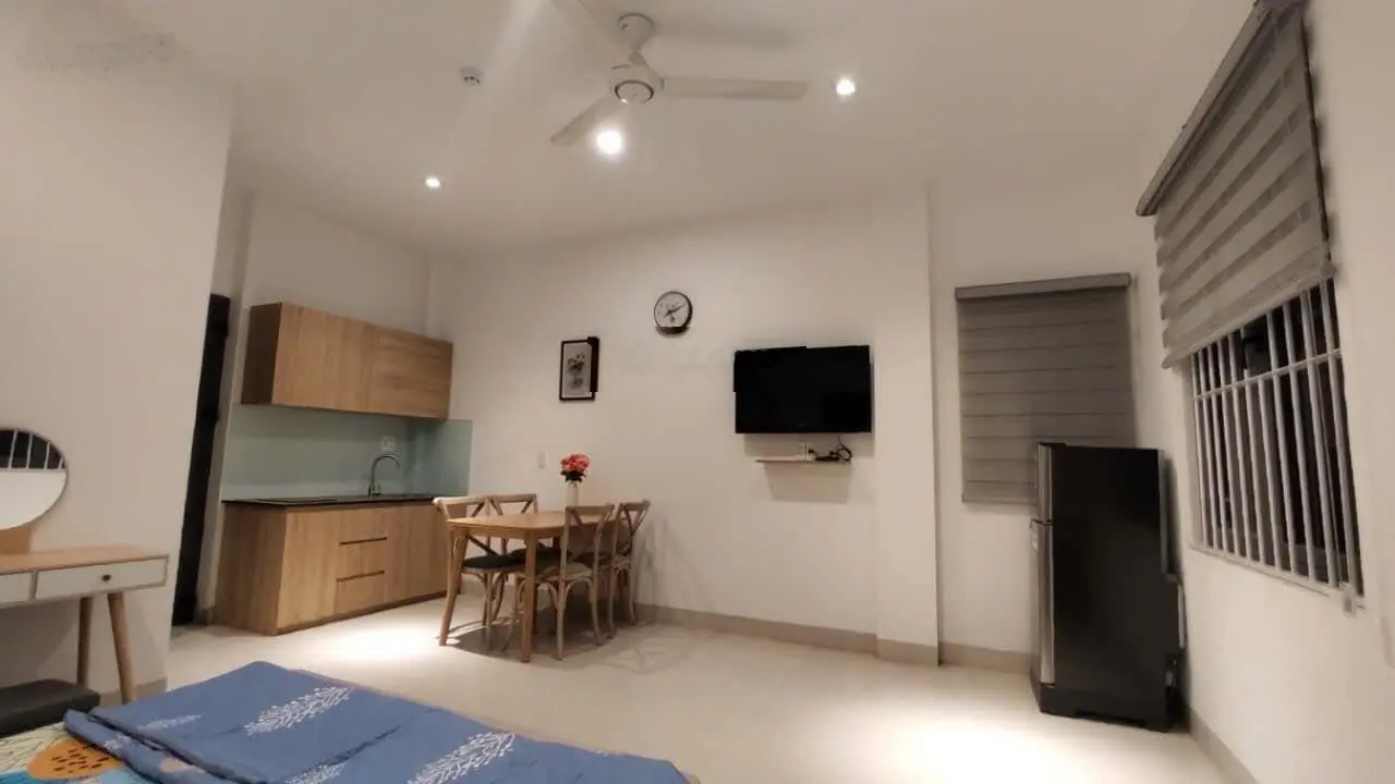 Bán toà căn hộ 5 tầng Hồ Trung Lượng đường 7,5m đảo 2 Hoà Xuân Đà Nẵng giá rẻ