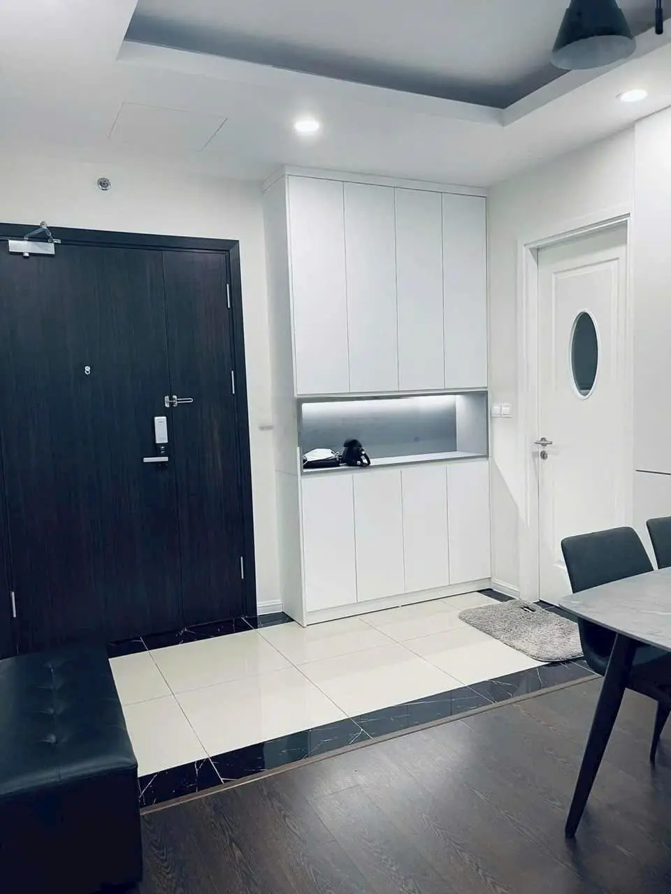 Sở hữu vị trí đẹp tại 423 Minh Khai, Imperia Sky Garden có pháp lý rõ ràng, tiện ích đầy đủ