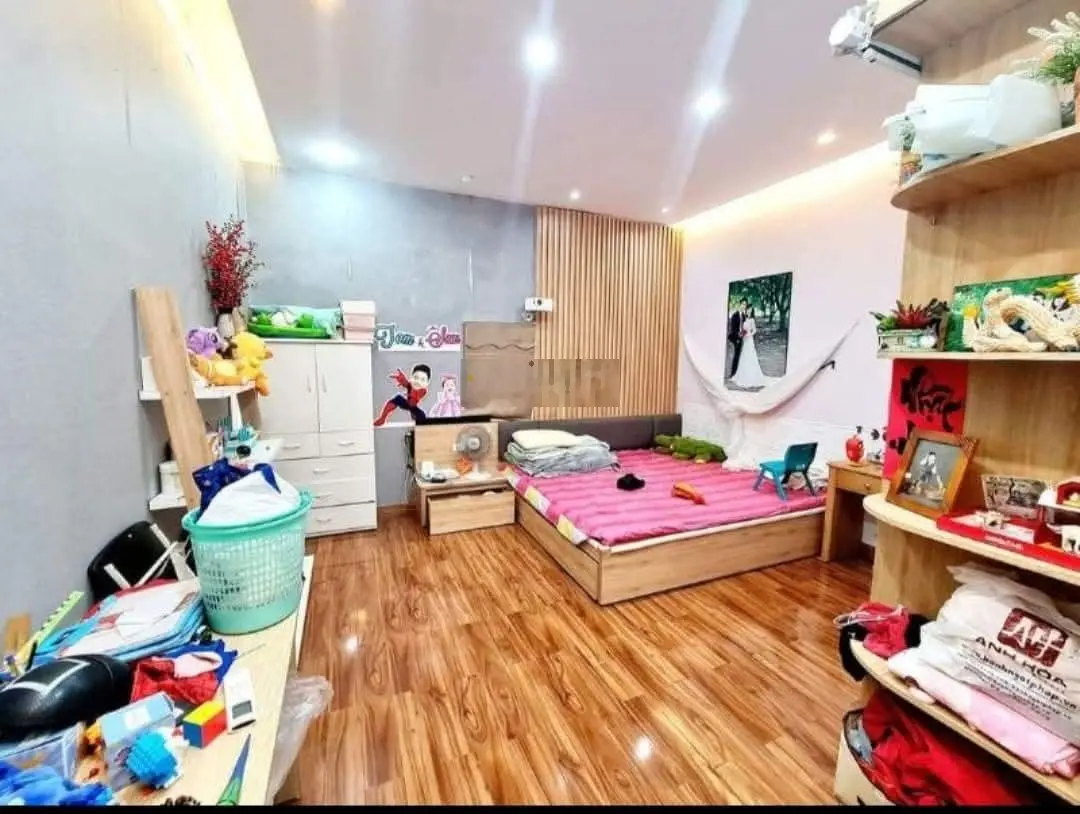 Mặt Phố KD_Ba Thoáng_Vỉa Hè Đá Bóng_Q.Thanh Xuân Cạnh Ngã Tư Sở, Nhà 4 Tầng 19 tỷ