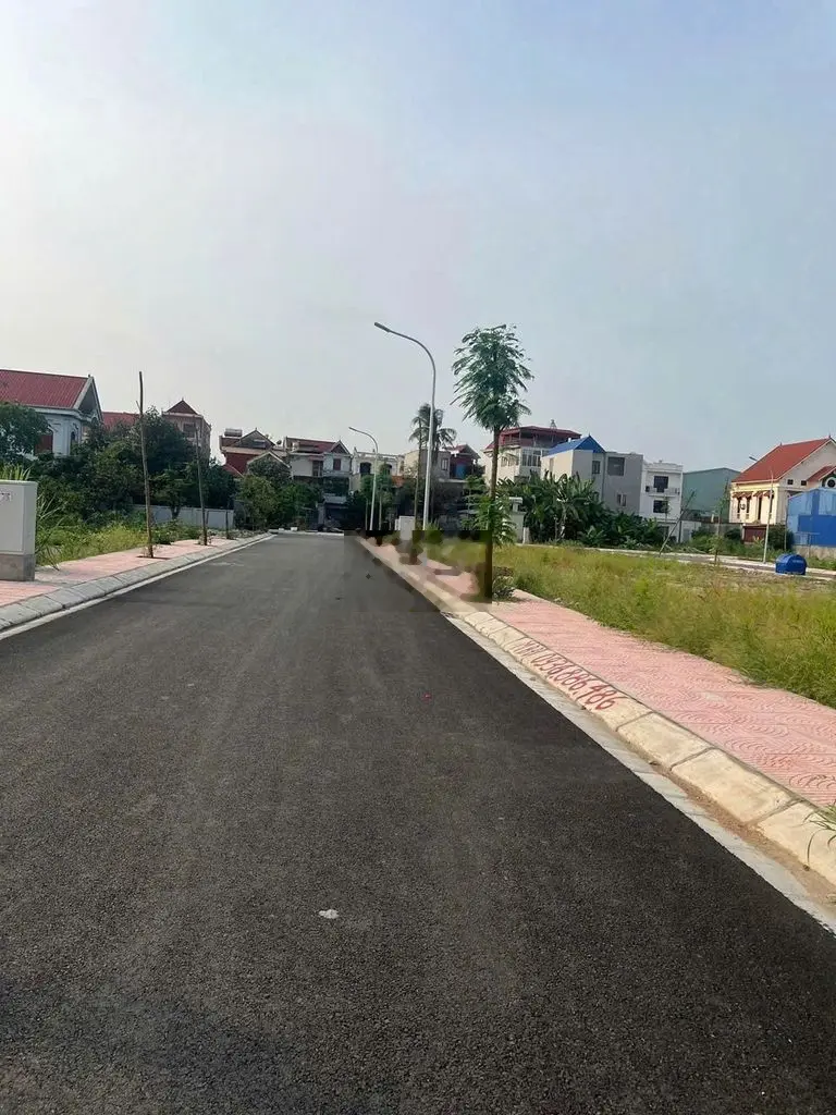 hơn 2,7 tỷ xíu 84m2 đất phân lô trung tâm thị trấn An Dương, đường 6m