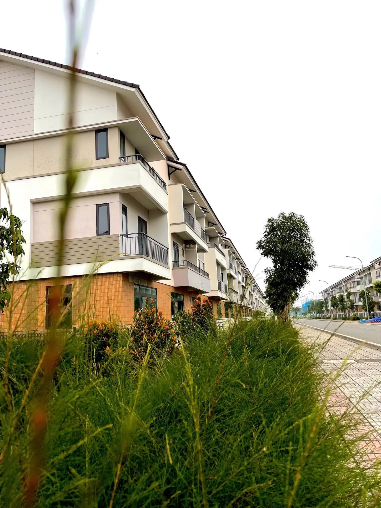 Bán shophouse 120m2 tại VSIP- Từ Sơn, Bắc Ninh, giá siêu hời chỉ với 50tr/m2. Gía gốc chủ đầu tư.