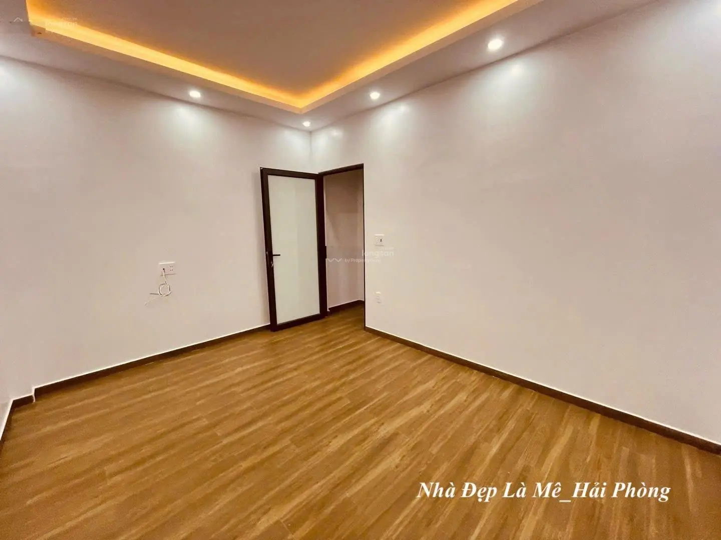 Nhà 3 tầng xây mới Miếu Hai Xã