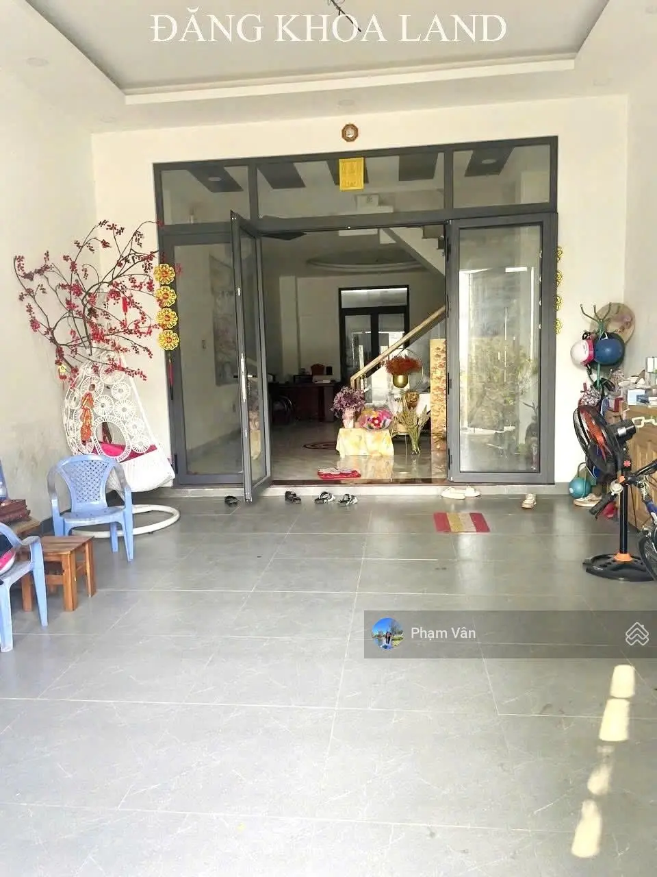 Nhà Vip 1T3L, có gara ô tô, mặt tiền đường 12m Tiện ở/ văn phòng/kinh doanh- Gần Phạm Văn Đồng