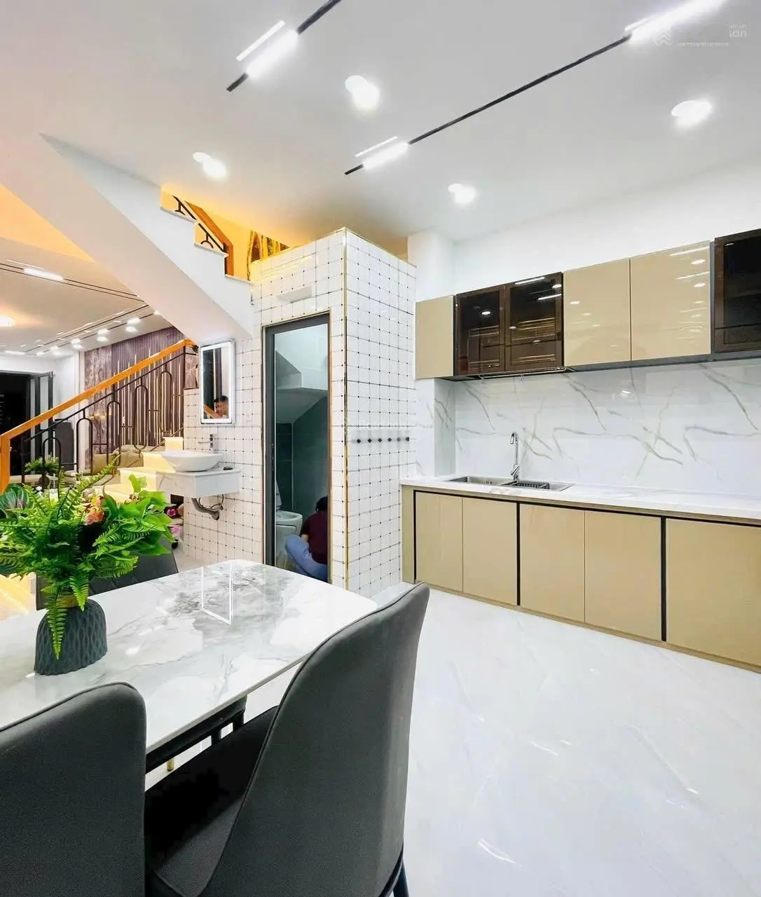 Giá 2 tỷ 550 nhà Đường Lê Đức Thọ, P.15, Gò Vấp với diện tích 55.2 m2 và pháp lý rõ ràng.