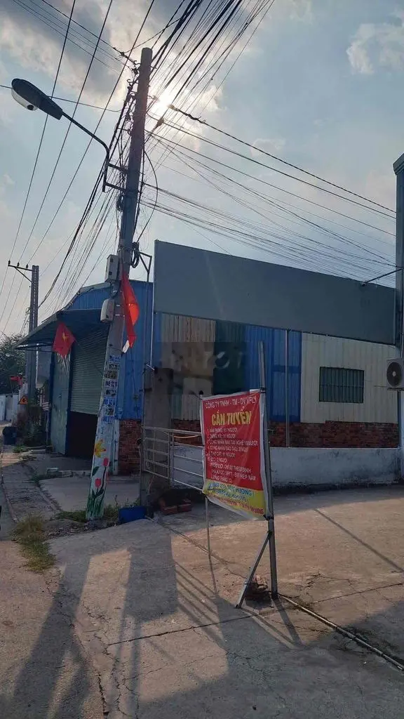 lo dat thuộc phường khánh binh tân uyên Bình Dương.dt 12x19 tc 171....