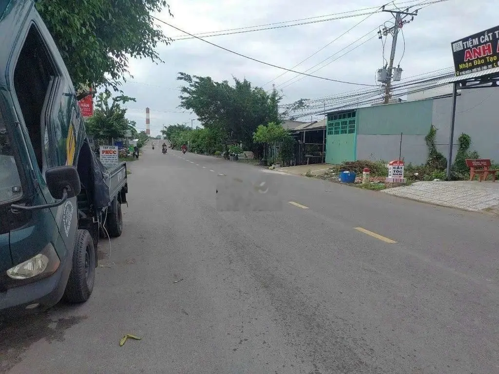 Bán đất tc ngay chợ gần khu CN. Mua bán kinh doanh dc luôn