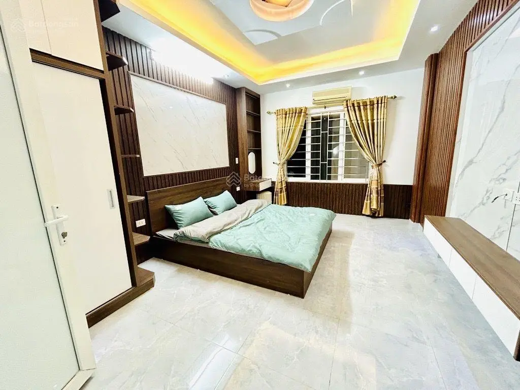 Bán nhà văn chương 4 tầng, 40m2 giá 4.8 tỷ. Sổ đỏ