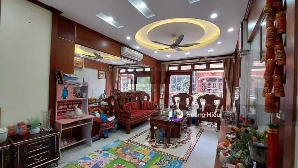 Cực phẩm, nhà mới đẹp Cầu Giấy, tặng nội thất mới xịn, ngõ to, sát oto đỗ, 45m2, 5 tầng