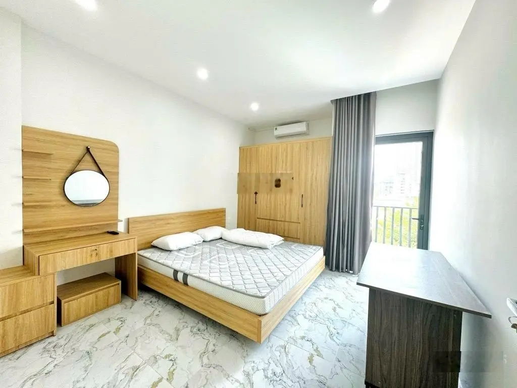 Toà căn hộ 4,5 tầng đường Trần Khánh Dư, doanh thu 70 triệu. Sát biển Mỹ Khê