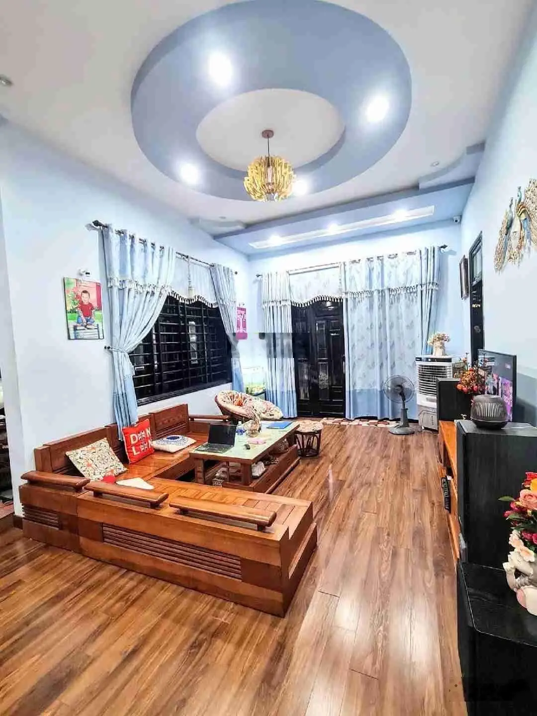 Chủ cần tiền bán gấp biệt thự mái Thái đường Hoàng Văn Thái, Liên Chiểu - DT 186m2