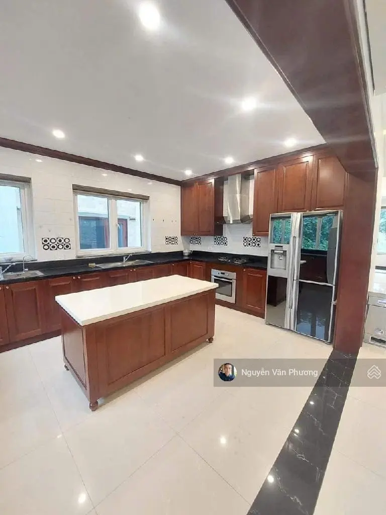 Cực Kỳ Hiếm Nhỉnh 14 Tỷ Nhà Phố KD Mặt Tiền Gần 6m 9 tầng T.Máy View Công Viên Vỉa Hè 6m dt 600tr/n